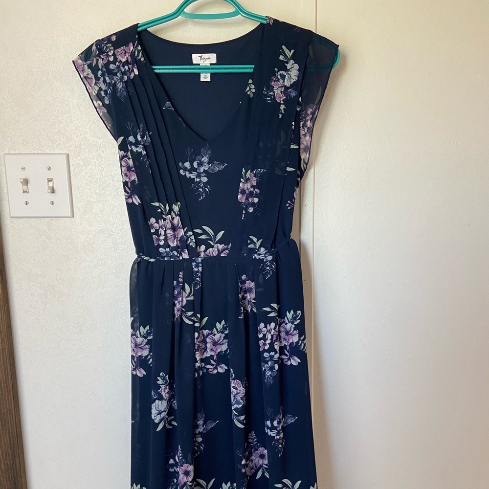 Thyme Maternity Dress • Nursing and bump friendly• knee length